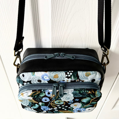 Small blue floral crossbody