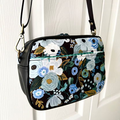 Small blue floral crossbody